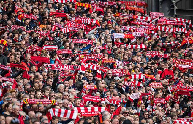 莫德里奇在对阵拉齐奥的比赛中踢满全场，Sofac...（莫德里奇战拉齐奥踢满90分钟）