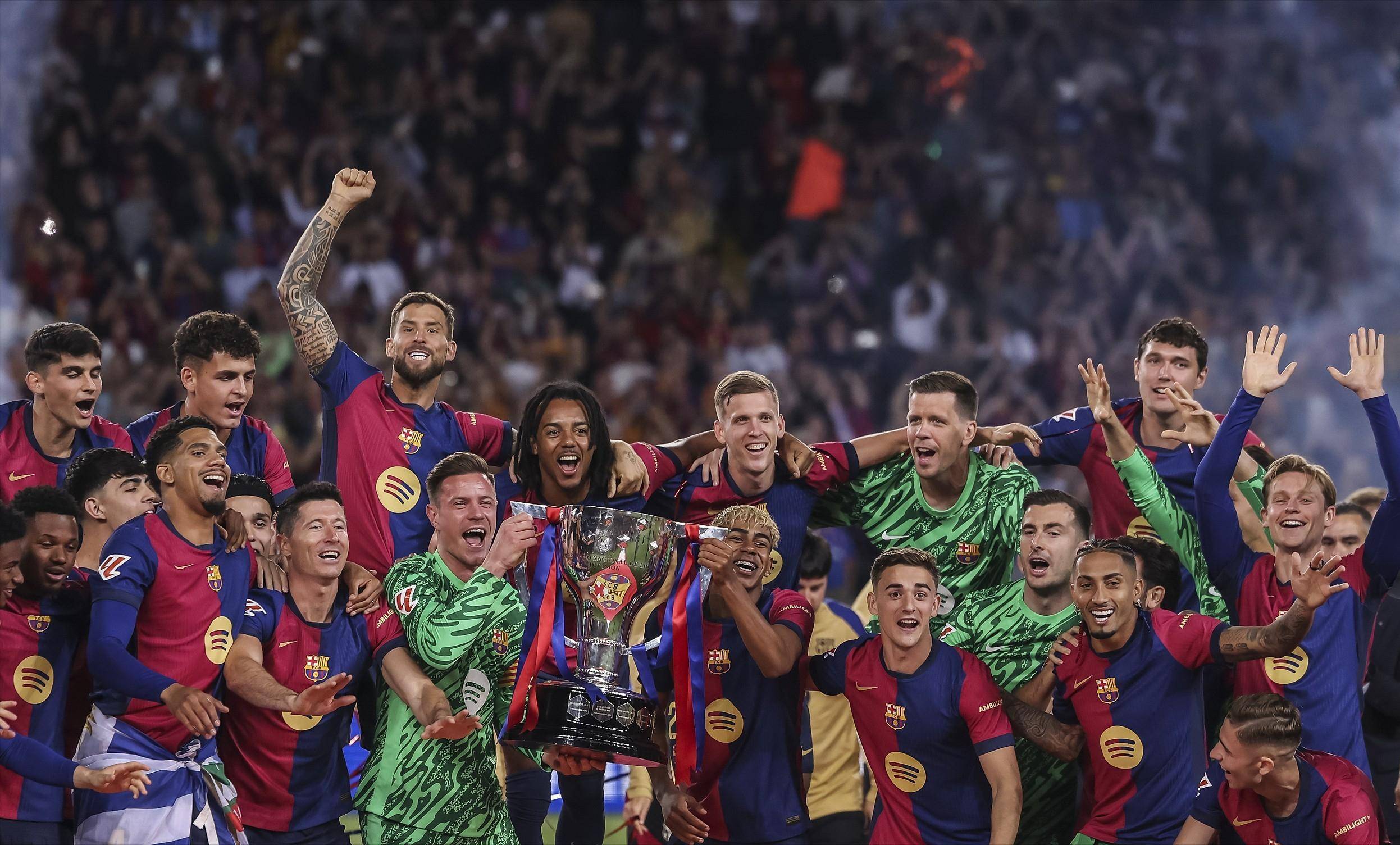 凯恩还是莱万？巴斯勒：如果必须二选一，我会选莱万（巴斯勒表态：若只能选一人，我会选择莱万而非凯恩）