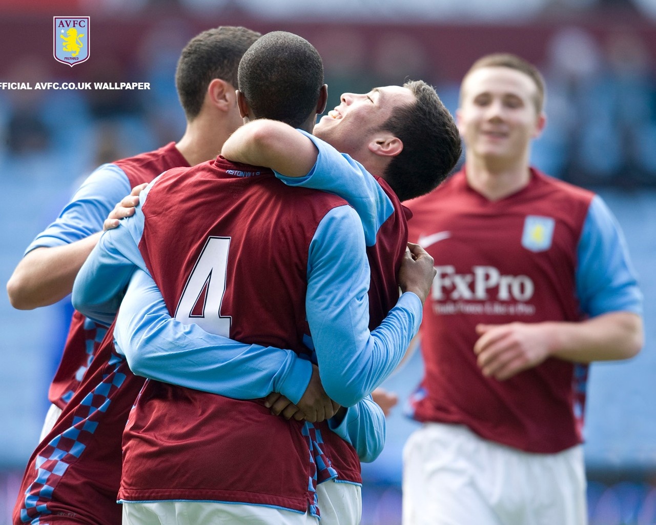 1-3爆冷输球！切尔西两连不胜陷低谷，战术漏洞暴露争冠还远？