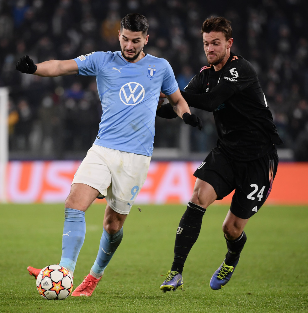 曼联U18以7-0狂胜利物浦U18，15岁加布里埃尔戴帽（15岁小将加布里埃尔戴帽，曼联U18 7-0横扫利物浦U18）