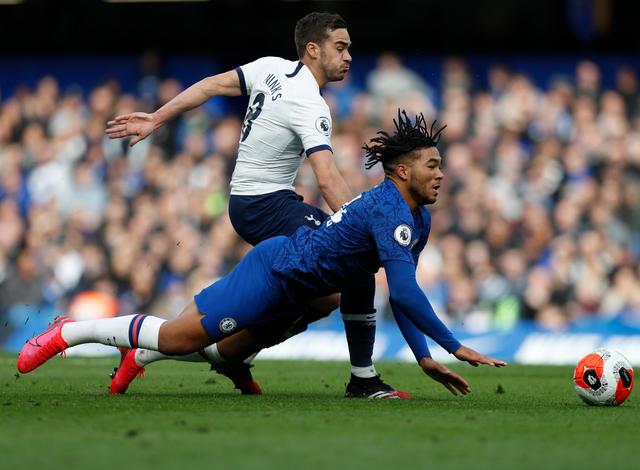 鲁媒：山东队4外援出征武汉，依木兰、陈泽仕已提前抵达（鲁媒：山东队四外援奔赴武汉，依木兰、陈泽仕已先行抵达）