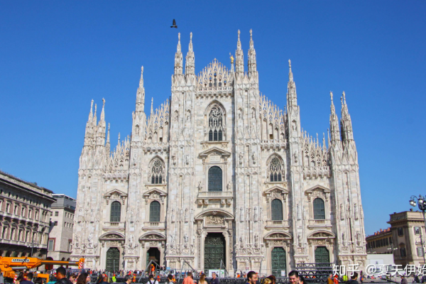 拉科鲁尼亚核心佩克：梦想为皇萨效力，希望能入选西班牙队（拉科鲁尼亚核心佩克：渴望披上皇马或巴萨战袍，盼获西班牙国家队征召）