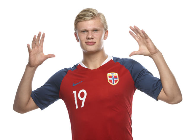 龚翔宇放飞自我成搞笑女！江苏3大位置调整，14人名单呼之欲出