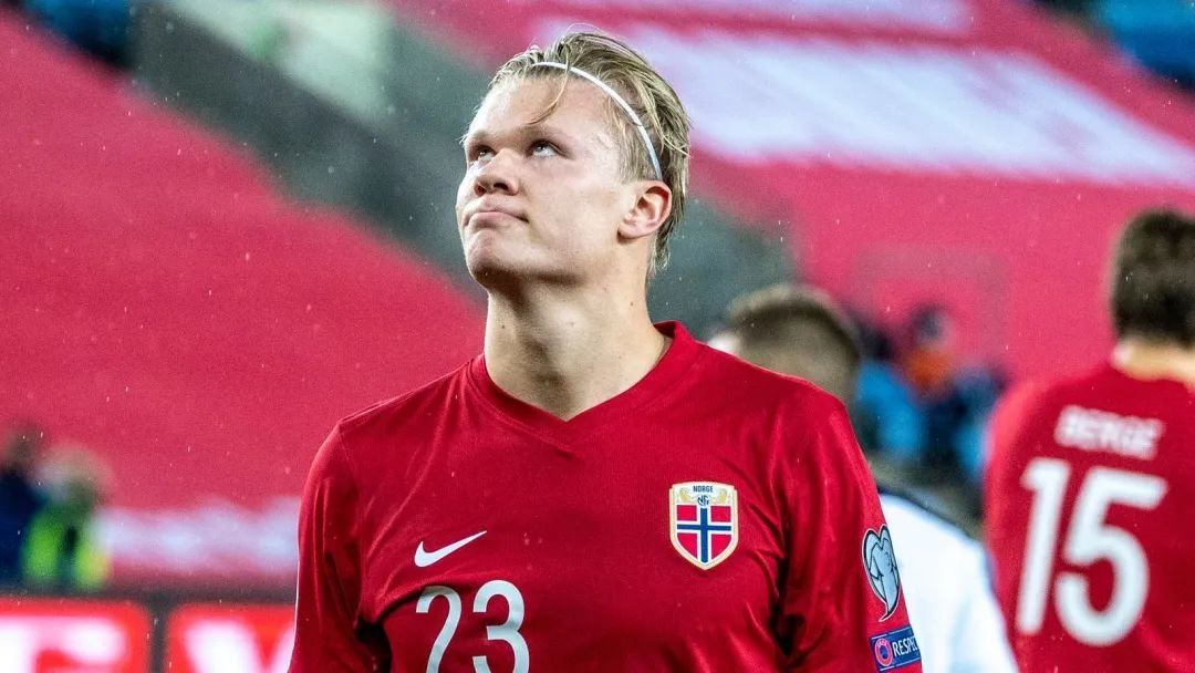 河南队官方发布招商合作公告：招募足协杯决赛与新赛季合作方（河南队官宣开启招商：面向足协杯决赛及新赛季招募合作伙伴）