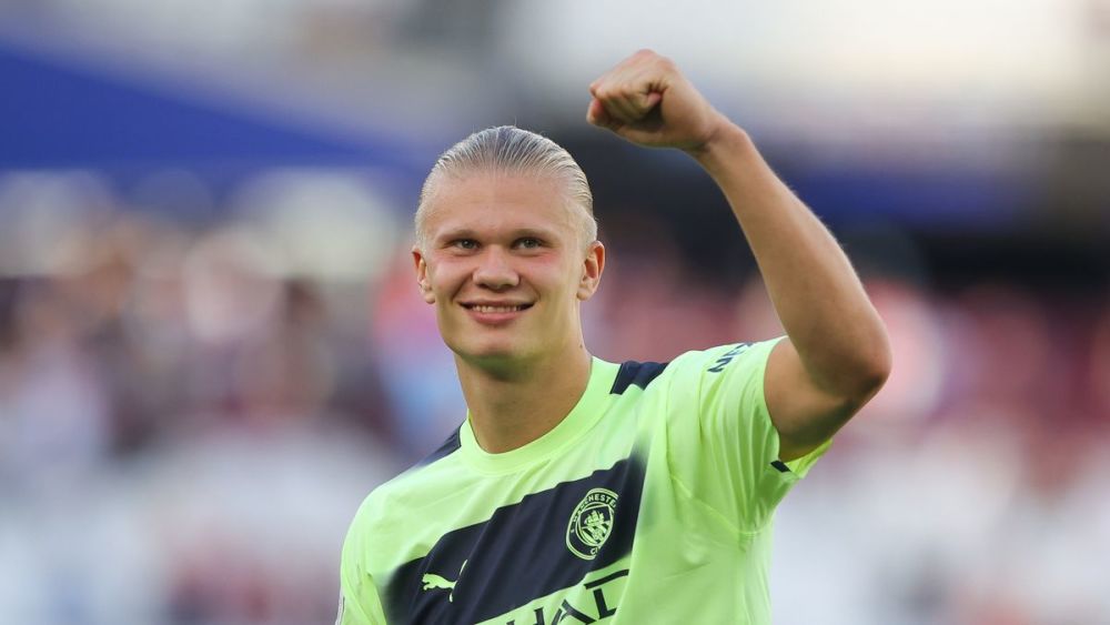 迷你罗随葡萄牙U16夺冠，乔治娜分享观战视频：妈妈为你骄傲（葡萄牙U16折桂，乔治娜晒迷你罗现场视频：妈妈以你为荣）