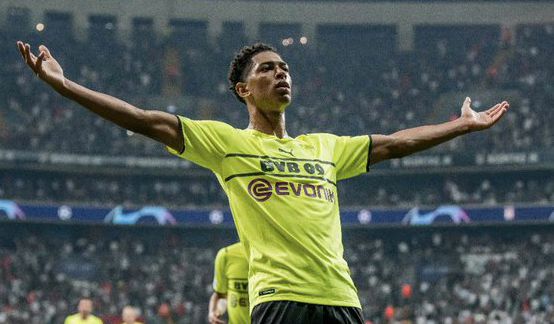 0-3完败！亚洲冠军太丢人，一胜难求垫底出局，球迷：怎么进的世界杯？