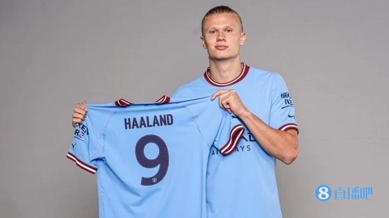 足球中超升班马爆冷击败卫冕冠军，全网热议（中超升班马掀翻卫冕冠军引爆全网热议）