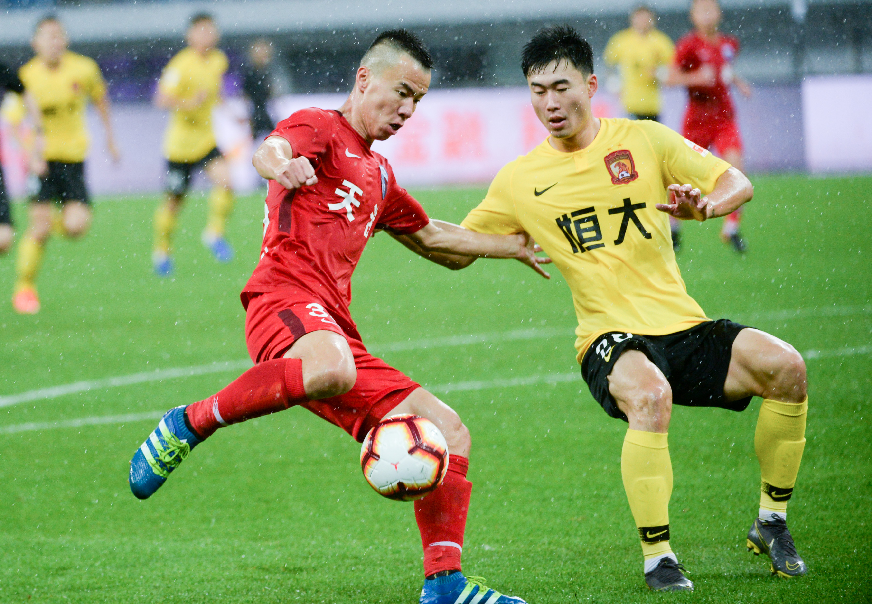 马雷斯卡：击败巴萨总是令人愉快；世俱杯对信心提升非常重要（马雷斯卡：战胜巴萨总让人愉悦，世俱杯对提升信心至关重要）