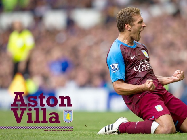 比利亚雷亚尔欧冠六场1平5负排倒数第二，但在西甲暂列第三位（比利亚雷亚尔欧冠6战1平5负仅列倒数第二，西甲积分榜却暂居第三）