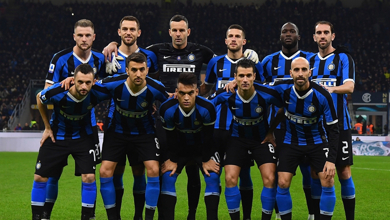 媒体人：成都蓉城一年三换董事长，新一任在走流程了（媒体人称成都蓉城一年内第三次更换董事长，新任正履行手续）