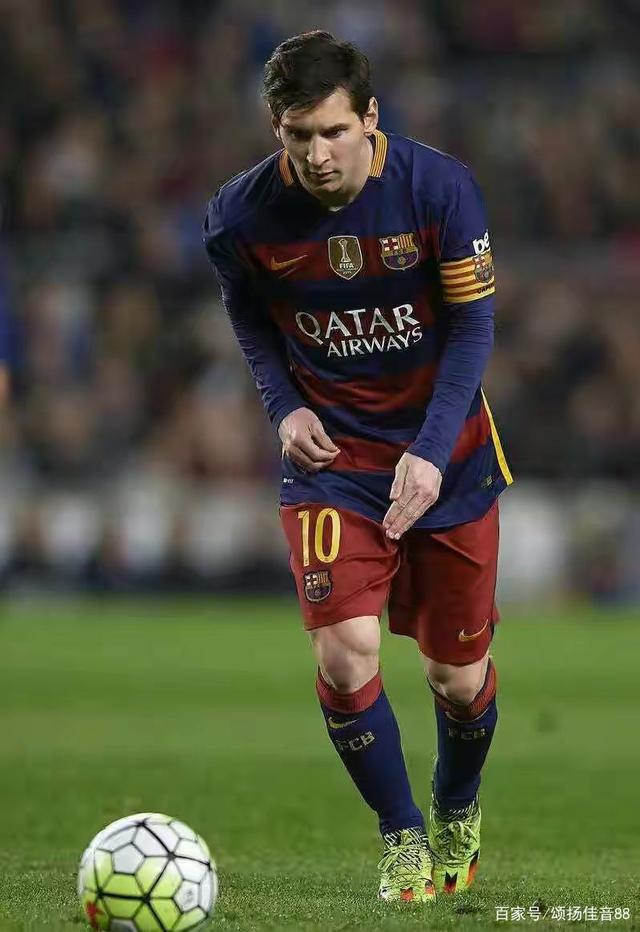 埃芬博格：我相信诺伊尔会续约，他会把更多机会让给乌尔比希（埃芬博格：看好诺伊尔续约，并将更多出场机会留给乌尔比希）