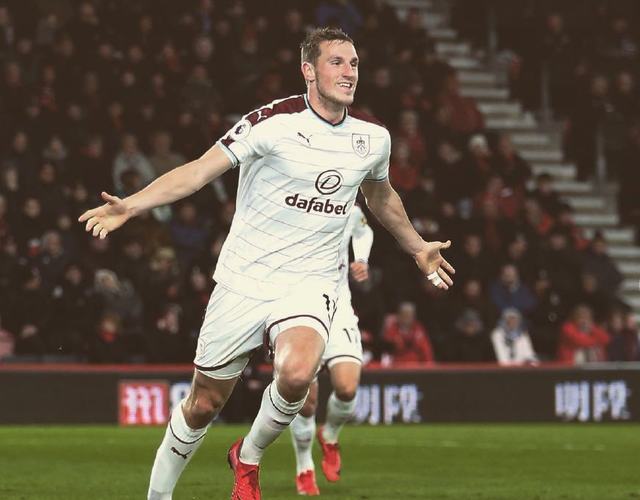 12月13日NBA看点：库里复出战群狼，老鹰、活塞强强对话（12月13日NBA前瞻：库里归来迎战森林狼，老鹰与活塞上演焦点之战）