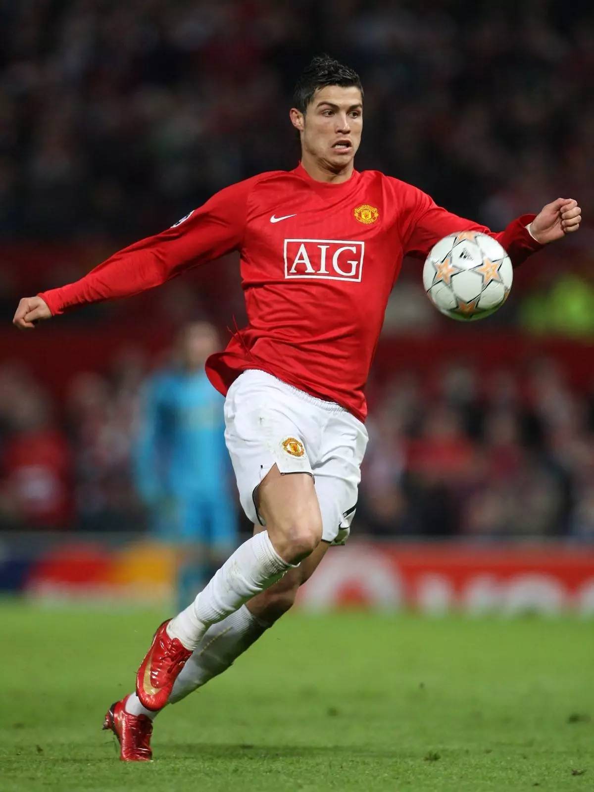 杜克兰特连续得分，全队士气高涨