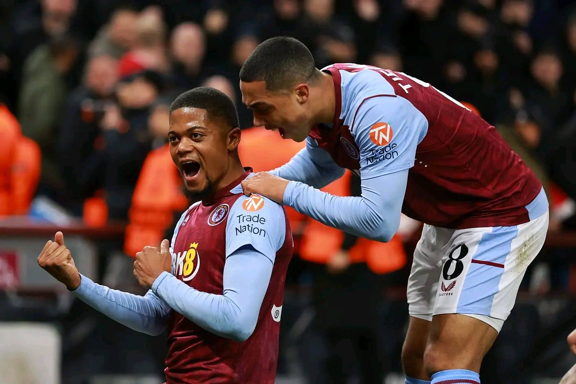 中超官方发2025赛季前四排名走势图：榜首共12次易主（中超官方公布2025赛季前四名走势：榜首易主12次）