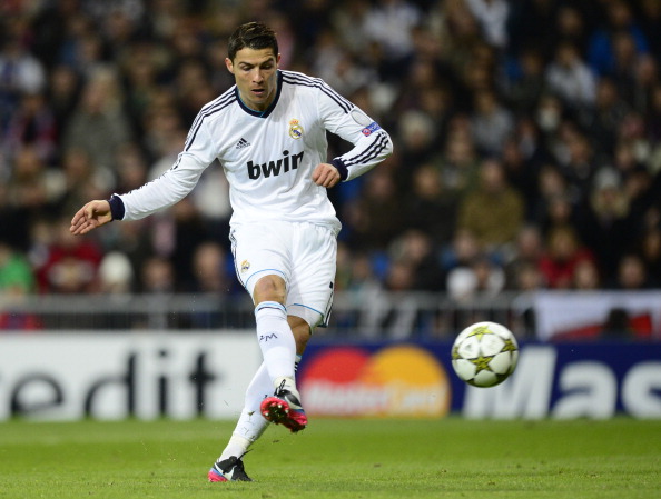 阿斯：皇马决定将圣地亚哥-伯纳乌球场简化命名为伯纳乌球场（阿斯：皇马决定将圣地亚哥-伯纳乌简化为伯纳乌球场）