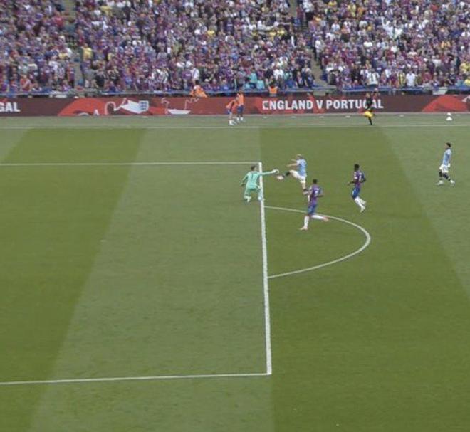 阿德莱德联官方：后卫皮埃利亚斯重伤，将缺席至2026年底（阿德莱德联官宣：后卫皮埃利亚斯重伤，预计缺席至2026年底）