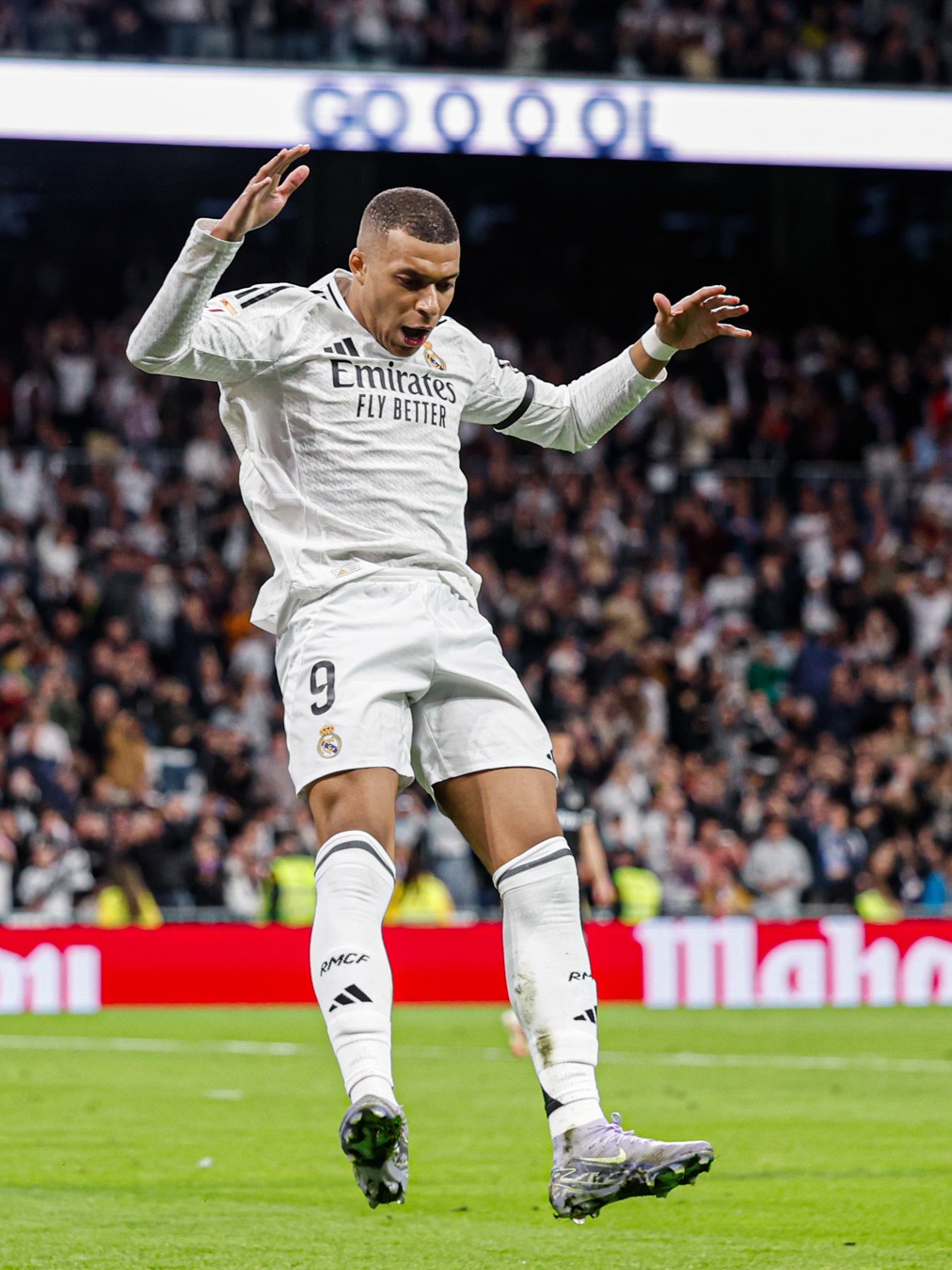 孔蒂：卢卡库的体能不足以支撑他出场，全力争胜是我们的目标（孔蒂：卢卡库体能尚未达到出场要求，我们的目标是全力取胜）