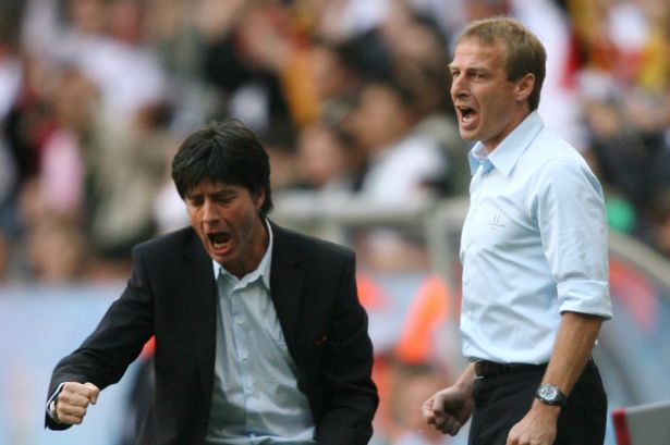 小法：意大利不认同青训越级提拔；相信莫拉塔会重新振作起来（法布雷加斯：意大利不赞同青训跳级提拔，坚信莫拉塔会走出低谷）